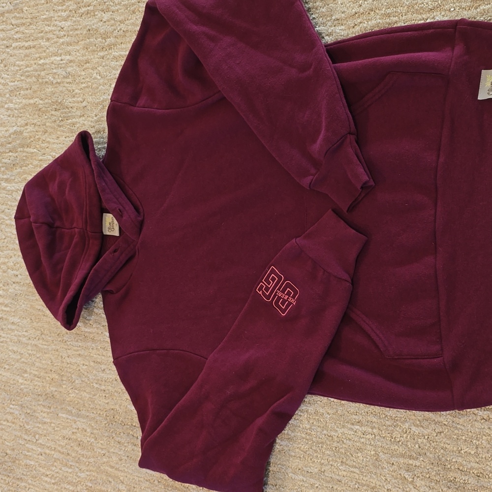 Women's Olive Garden Burgundy Hoodie Sweater